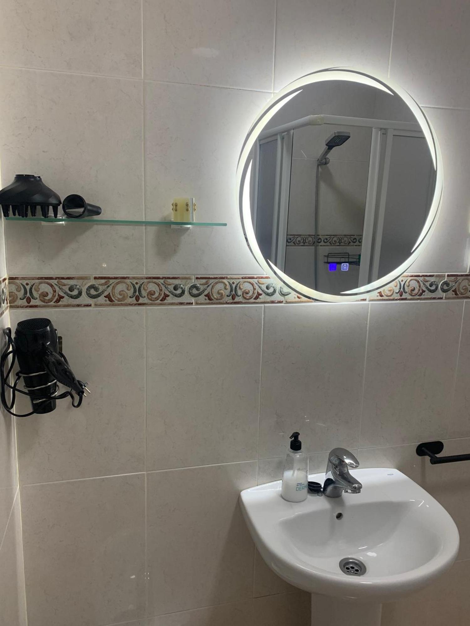 פונטדאומה Apartamento Centrico A 1Km De La Playa. מראה חיצוני תמונה